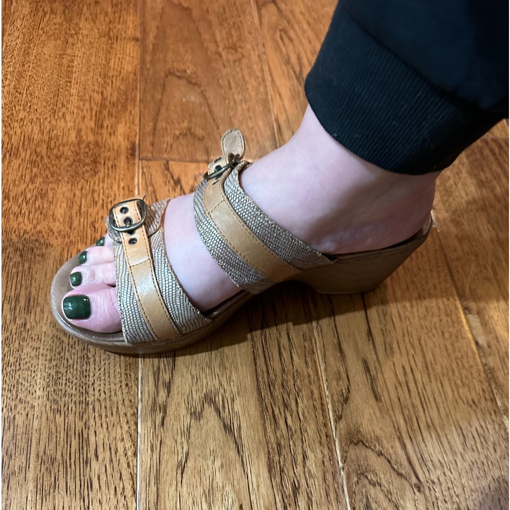 Dansko Tan Clog Slides - image 5